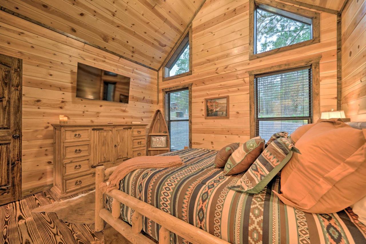Broken Bow Cabin Deck With Hot Tub And Pool Table! Exteriér fotografie